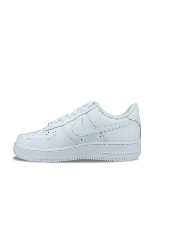 Nike Women's Basketball Shoe, White/White-White, 7.5