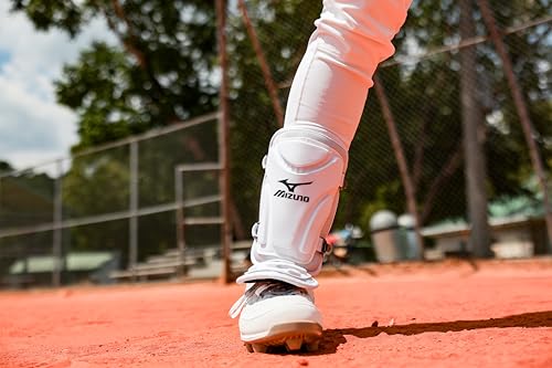 Mizuno Batter's Ankle Guard, White