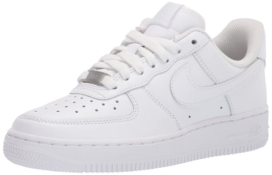 Nike Women's Basketball Shoe, White/White-White, 7.5