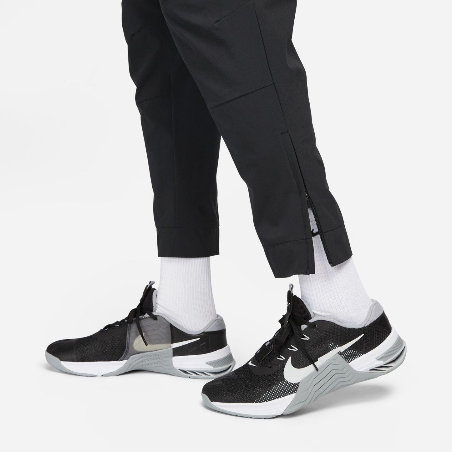 Nike Men's Unlimited Dri-FIT Tapered Versatile Pants, Black/Black/Black