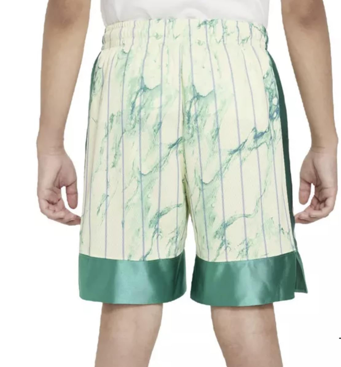 Nike Boys Elite Printed Loose Fit 8" Basketball Shorts (US, Alpha, X-Large, Regular, Green 324)