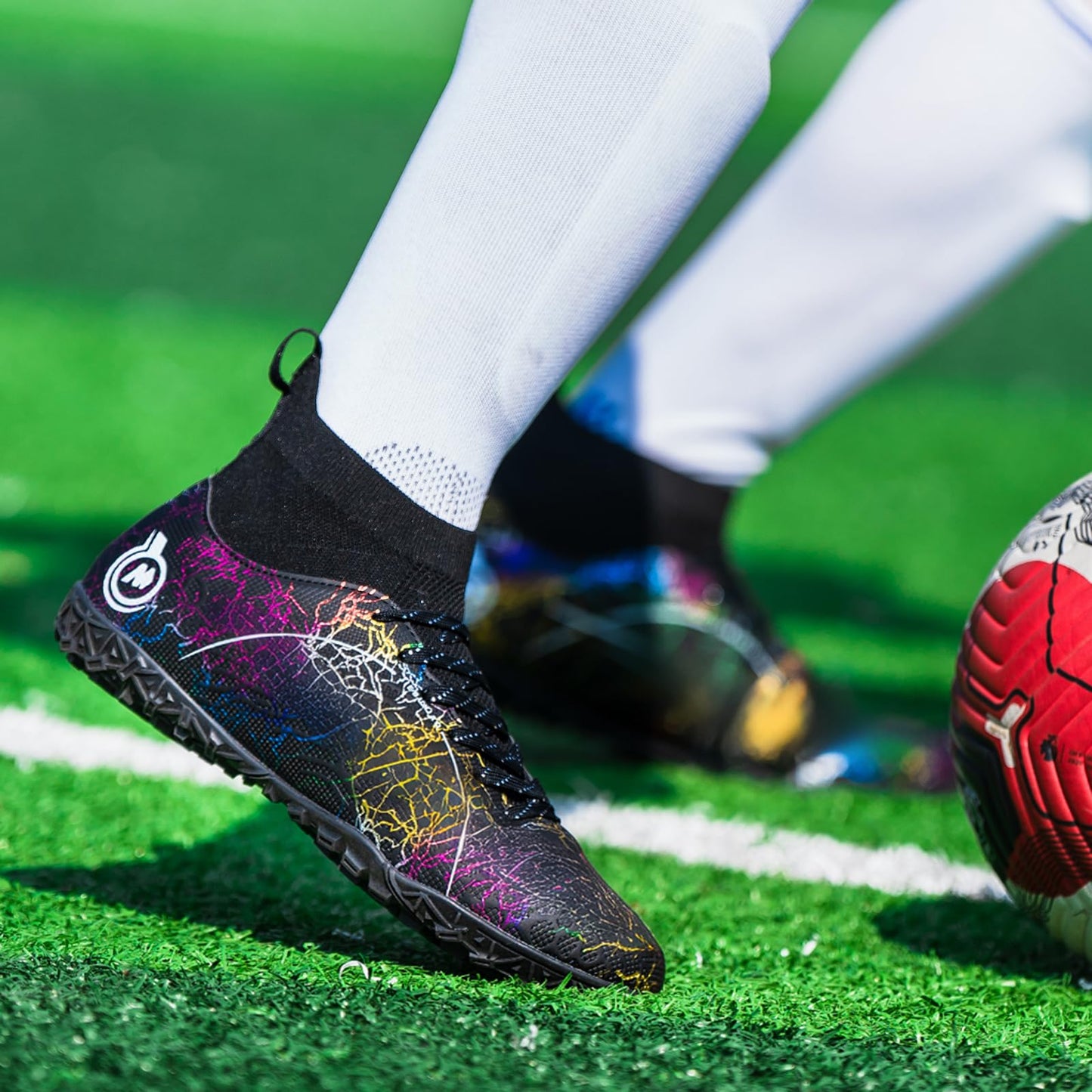JUNNMRE Mens Womens Soccer Cleats Youth Soccer Shoes Football Shoes High-Top Football Cleats Outdoor/Indoor Athletic Shoes Sneakers BlackTF,7.5 Women/6.5 Men