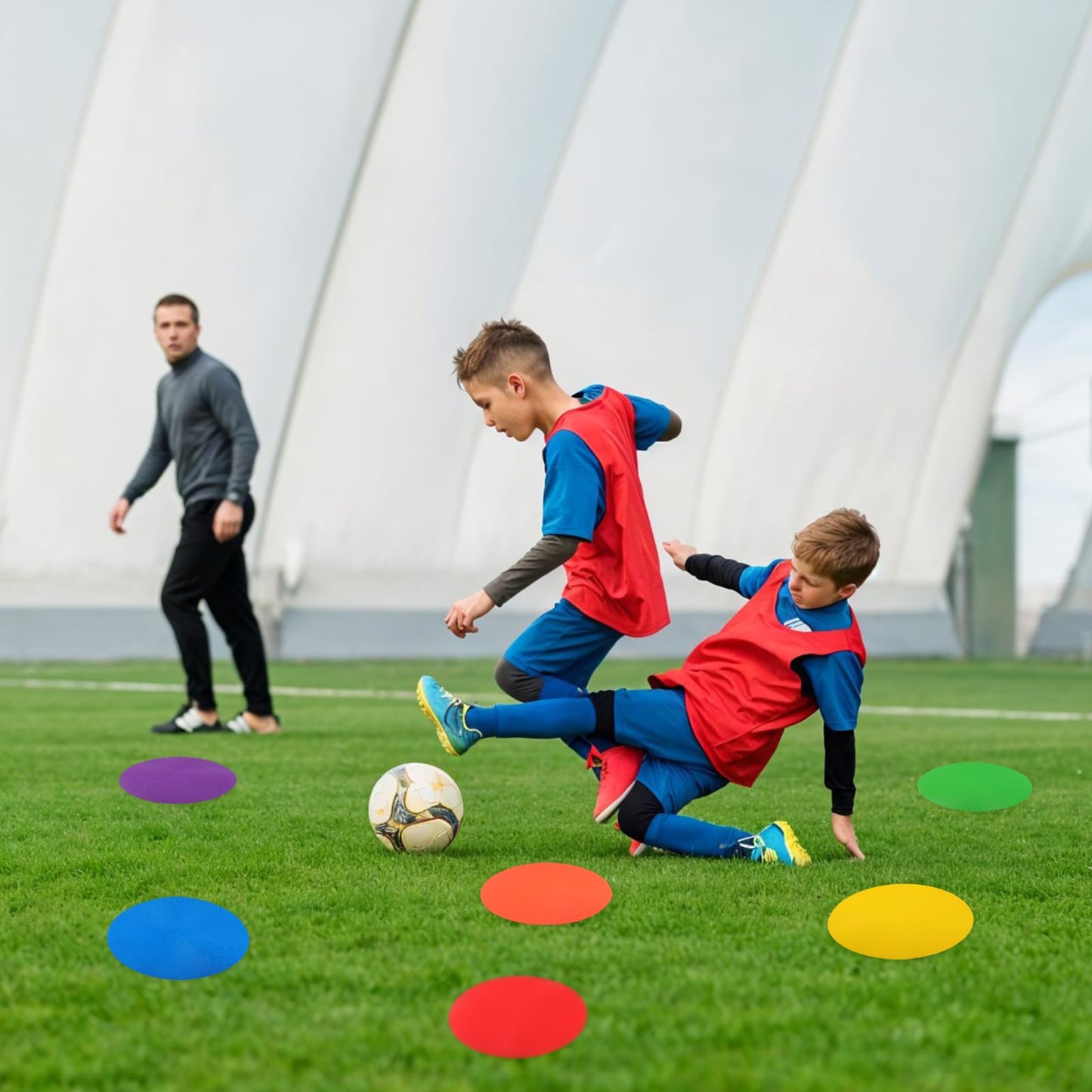 MAQUITA 18 Pcs 9inch Spot Markers Flat Field Cones,Non Slip Spot Floor Dots for Soccer Basketball Baseball Sports Speed Agility Training
