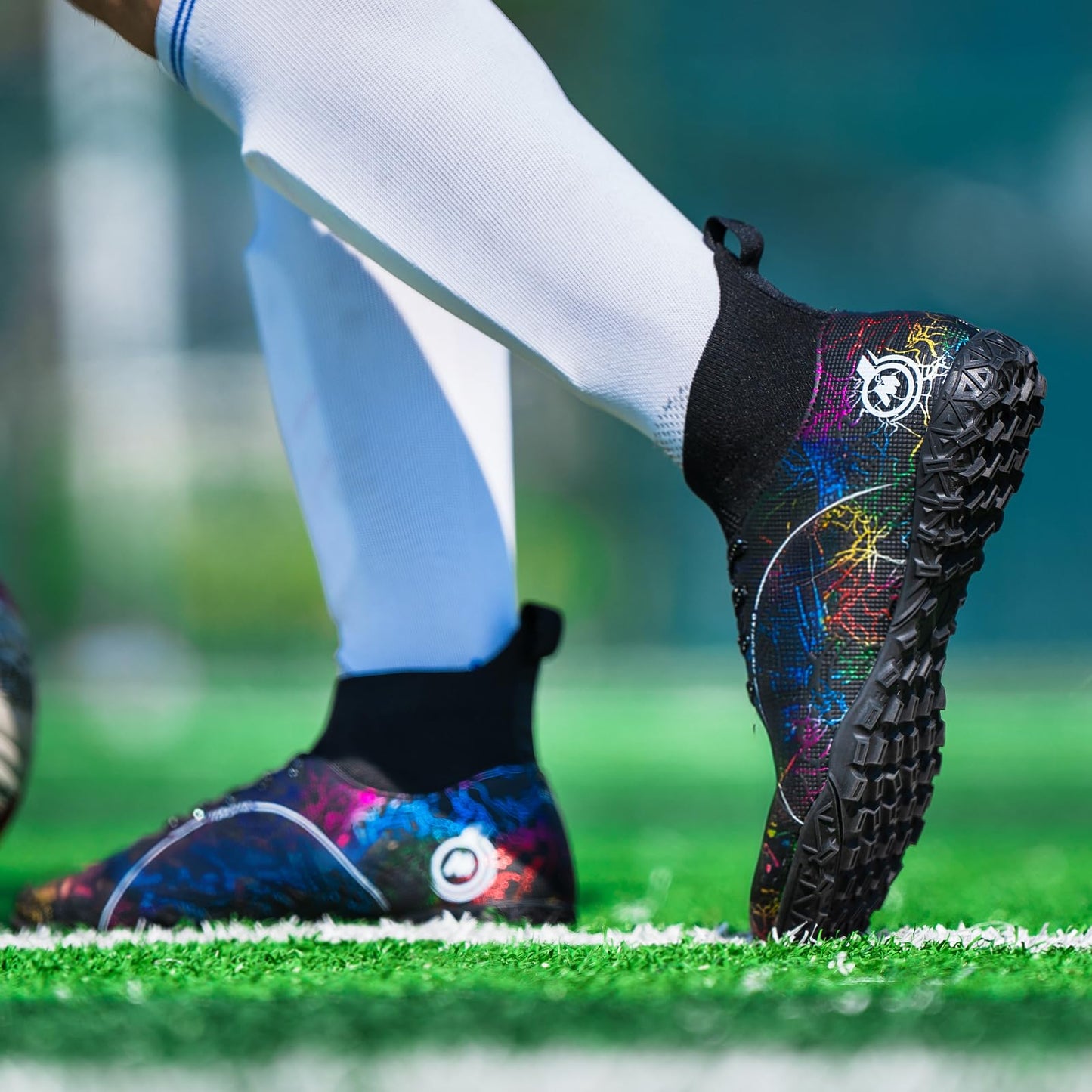 JUNNMRE Mens Womens Soccer Cleats Youth Soccer Shoes Football Shoes High-Top Football Cleats Outdoor/Indoor Athletic Shoes Sneakers BlackTF,7.5 Women/6.5 Men