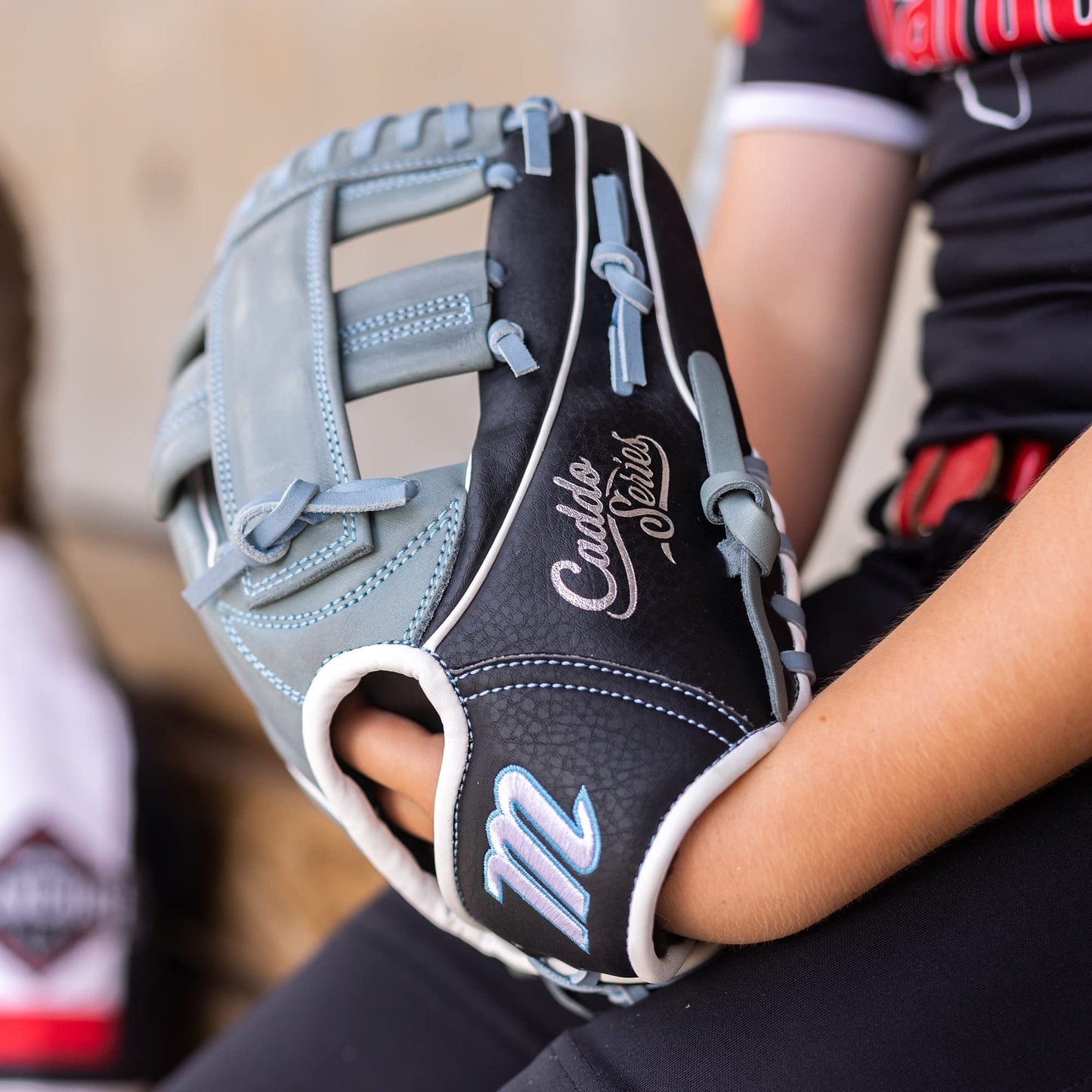 MARUCCI Youth Caddo Fastpitch Glove Series, 11" Single Post Right Hand Throw