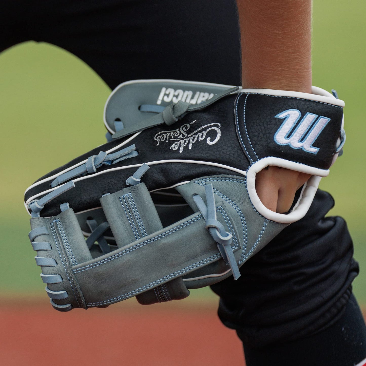 MARUCCI Youth Caddo Fastpitch Glove Series, 11" Single Post Right Hand Throw