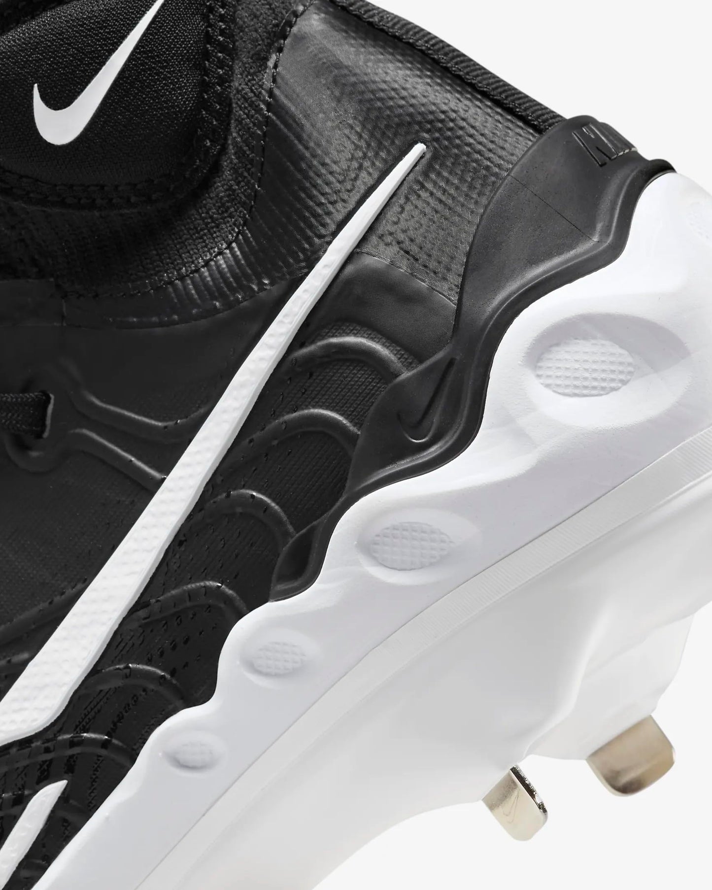 Nike Alpha Huarache NXT Low Metal Baseball Cleats