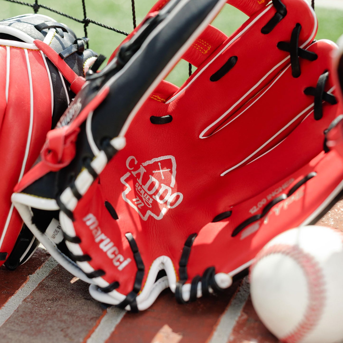 MARUCCI Caddo Series V2 Baseball Glove, 11.00" Single Post, Right Hand Throw, RED/Black