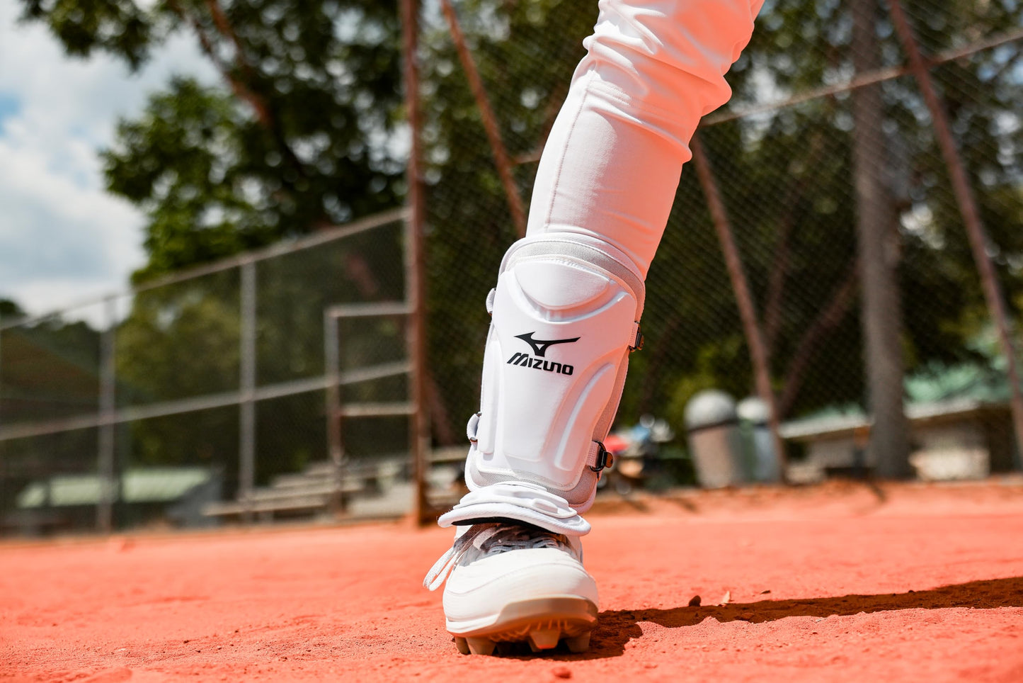 Mizuno Batter's Ankle Guard, Black