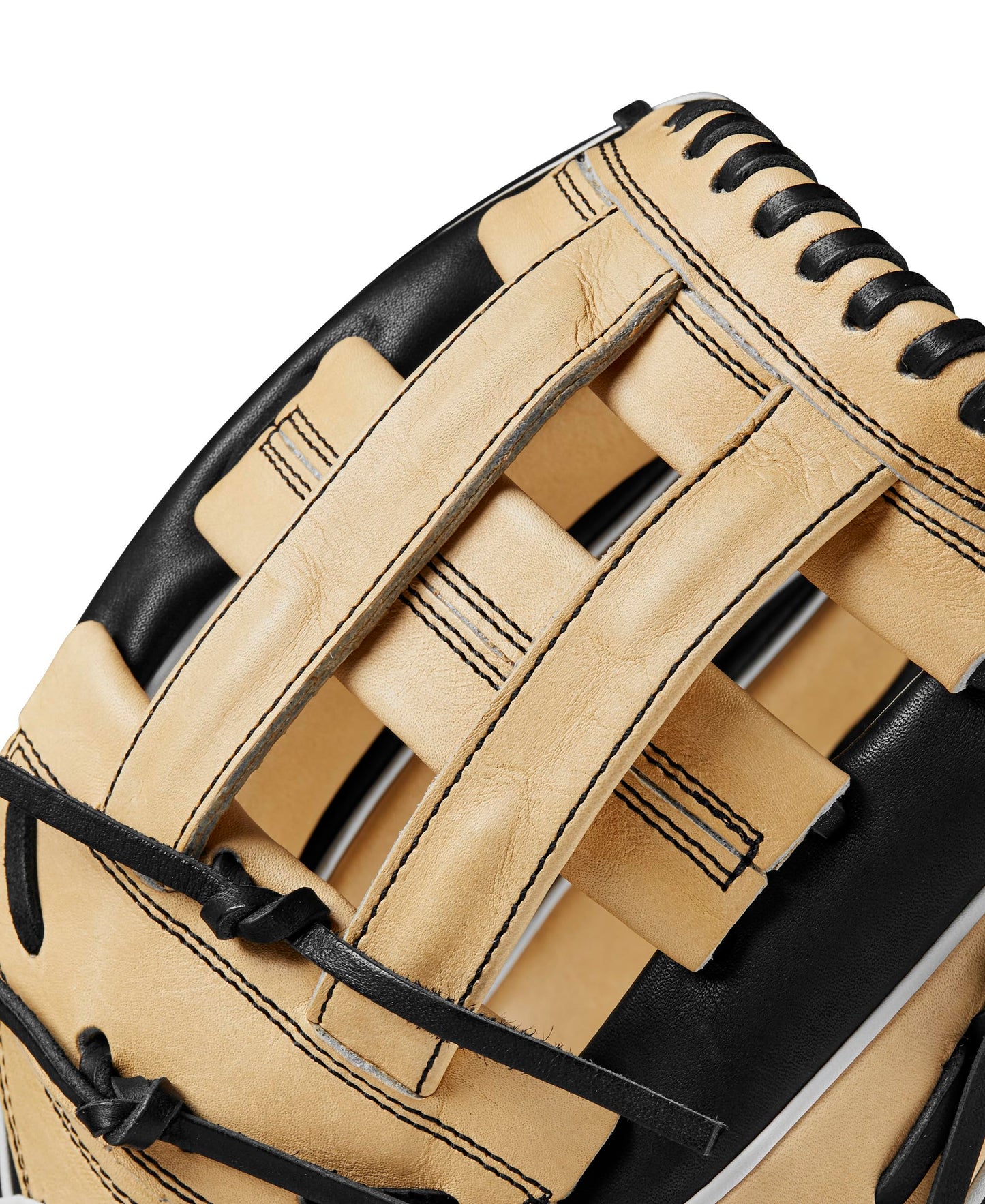 Wilson 2024 A2000 1750 12.5” Outfield Baseball Glove - Right Hand Throw, Black/Blonde/Red