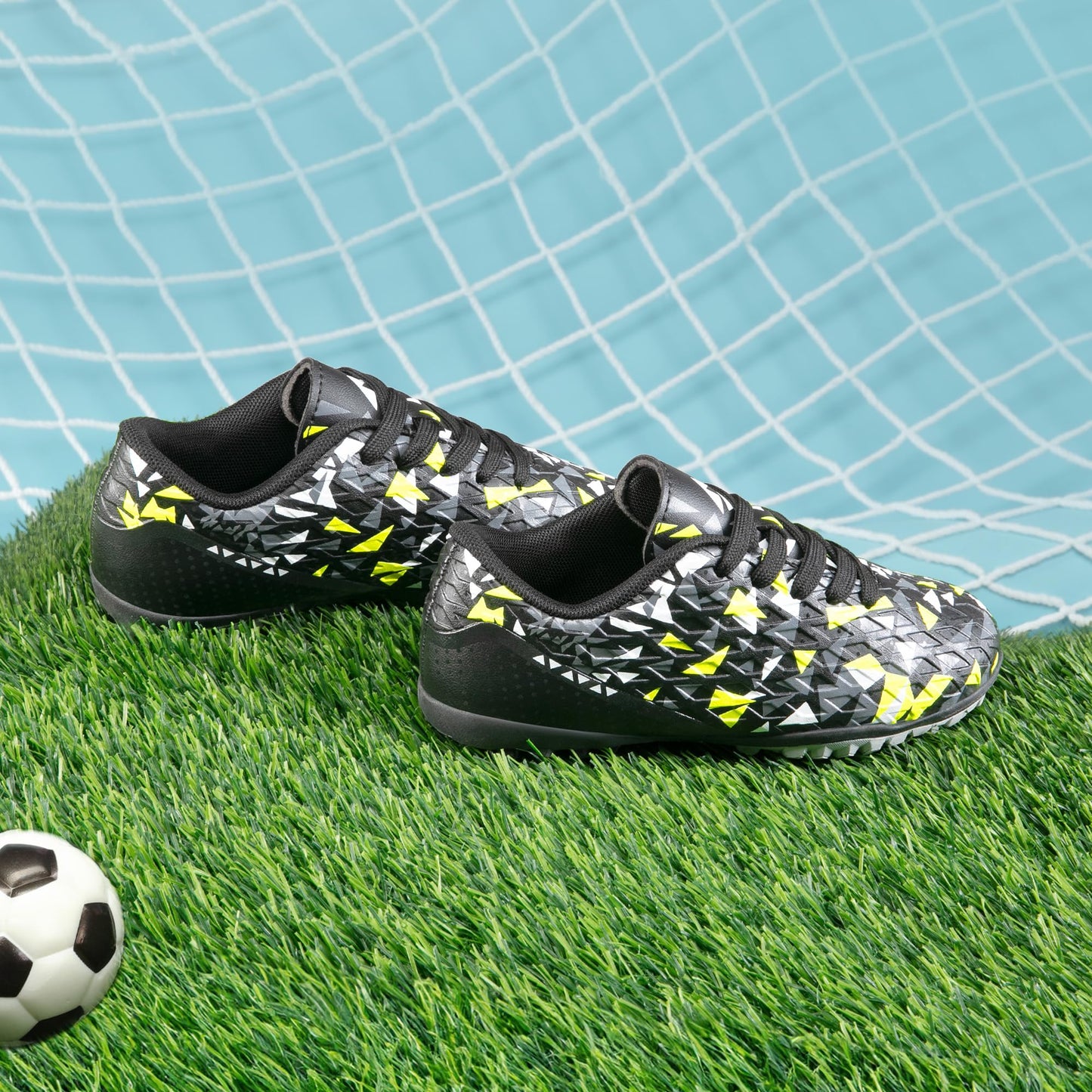 DREAM PAIRS Boys Girls Turf Indoor Soccer Shoes Lace Up Cleats for Little/Big Kid,Size 1 Little Kid,Black/neon/Green,SDSO223K