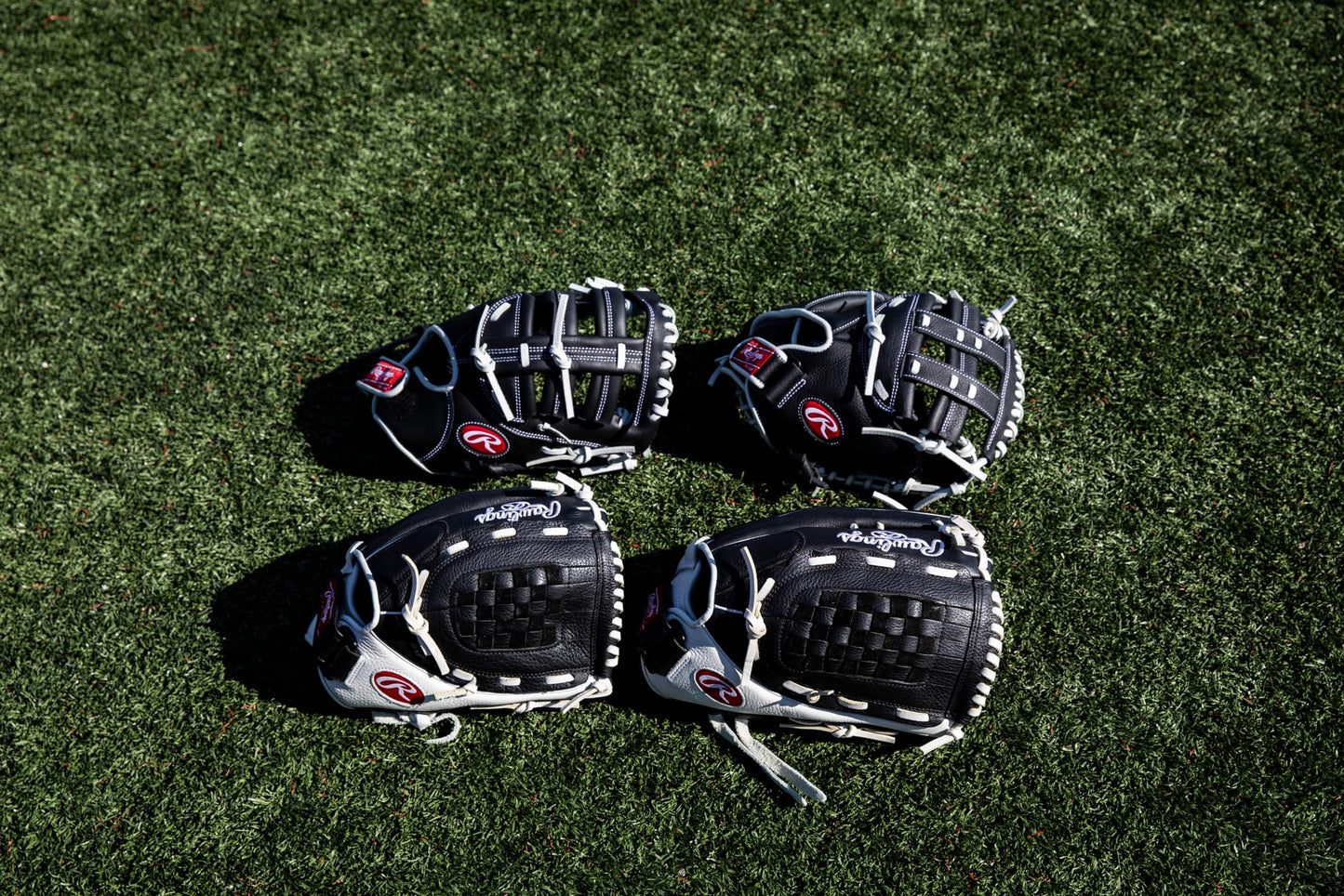 Rawlings Shutout Fastpitch Softball Glove, RSO125BW-3/0 12 1/2 BSK/ FLCV, 12.5" | Outfield